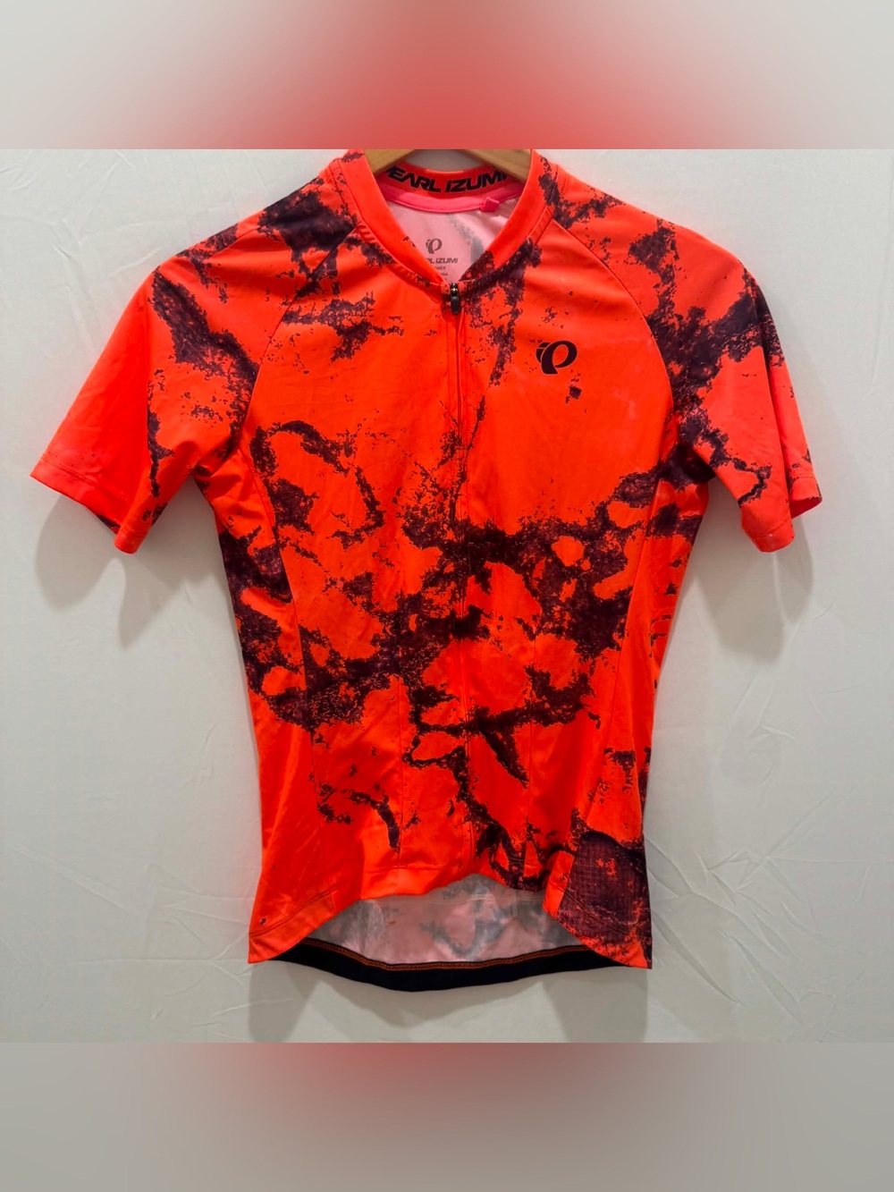 Pearl Izumi Attack Neon  Orange Short-Sleeve Cycling Jersey Black Marble Women M